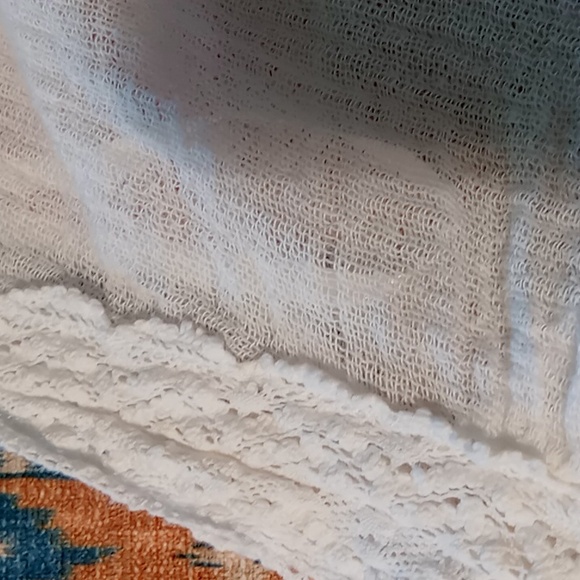 Rip Curl Ladies White Gauze Beach Cover Up/ Top Size Large Lace V-Neck - Picture 11 of 13